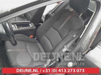 Mazda 3 3 (BM/BN), Hatchback, 2013 / 2019 2.2 SkyActiv-D 150 16V picture 19