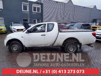 Mitsubishi L-200 L-200 (KA/KB), Pick-up, 2005 / 2015 2.5 DI-D 4x4 picture 4