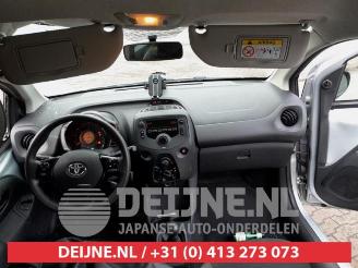 Toyota Aygo Aygo (B40), Hatchback, 2014 1.0 12V VVT-i picture 15