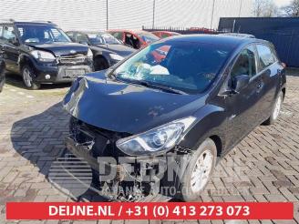 Hyundai I-30 i30 (GDHB5), Hatchback, 2011 1.6 GDI Blue 16V picture 3