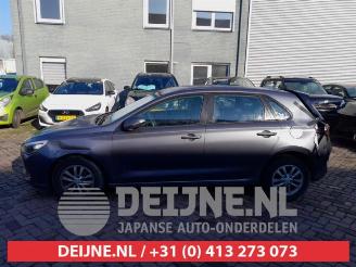 Hyundai I-30 i30 (PDEB5/PDEBB/PDEBD/PDEBE), Hatchback, 2016 1.0 T-GDI 12V picture 4