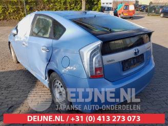 Toyota Prius Prius (ZVW3), Hatchback, 2009 / 2016 1.8 16V Plug-in picture 5