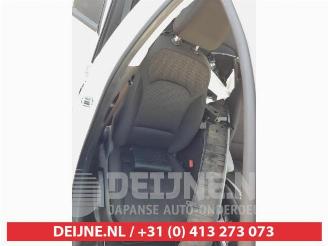 Hyundai I-30 i30 (GDHB5), Hatchback, 2011 1.4 16V picture 16