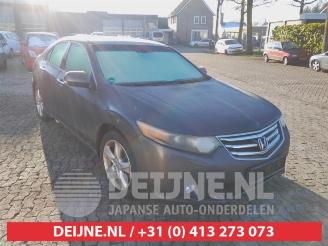 Salvage car Honda Accord Accord (CU), Sedan, 2008 2.4 i-VTEC 16V 2010