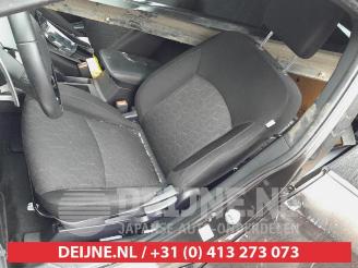 Mitsubishi ASX ASX, SUV, 2010 / 2023 2.0 MIVEC 16V picture 15