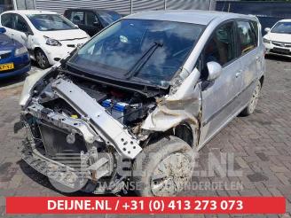 Toyota Verso S Verso S, MPV, 2010 / 2016 1.33 16V Dual VVT-I picture 3