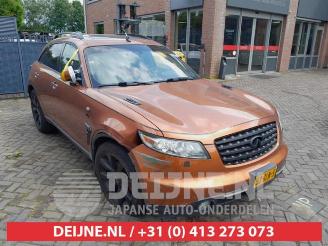 Sloopauto Infiniti FX FX (S50), SUV, 2003 / 2008 45 4.5i 32V VVT AWD 2004/11