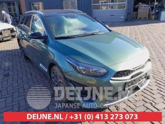 skadebil auto Kia Cee d Ceed Sportswagon (CDF), Combi 5-drs, 2018 1.5 T-GDI 16V 2024/6