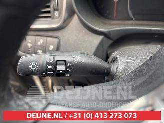 Kia Sorento Sorento III (UM), SUV, 2015 / 2020 2.2 CRDi 16V VGT 4x4 picture 15