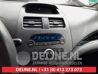 Chevrolet Spark Spark (M300), Hatchback, 2010 1.0 16V picture 15