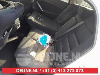 Mazda 3 6 SportBreak (GJ/GH/GL), Combi, 2012 2.0 Skyactiv G 145 16V picture 13