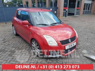 demontáž osobní automobily Suzuki Swift Swift (ZA/ZC/ZD1/2/3/9), Hatchback, 2005 / 2011 1.6 Sport VVT 16V 2010/4