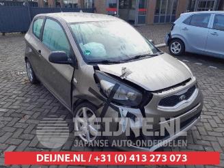 krockskadad bil auto Kia Picanto Picanto (TA), Hatchback, 2011 / 2017 1.0 12V 2013/2