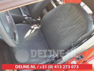 Toyota Yaris Yaris II (P9), Hatchback, 2005 / 2014 1.0 12V VVT-i picture 15