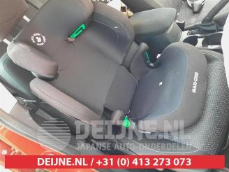 Toyota Auris Auris (E18), Hatchback 5-drs, 2012 / 2019 1.3 VVT-I 16V picture 17