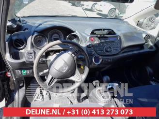 Honda Jazz Jazz (GE6/GE8/GG/GP), Hatchback, 2008 / 2015 1.3 VTEC 16V Hybrid picture 17