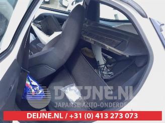 Toyota Aygo Aygo (B40), Hatchback, 2014 1.0 12V VVT-i picture 13