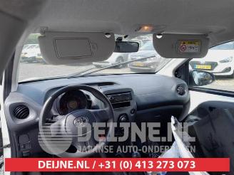 Toyota Aygo Aygo (B40), Hatchback, 2014 1.0 12V VVT-i picture 15