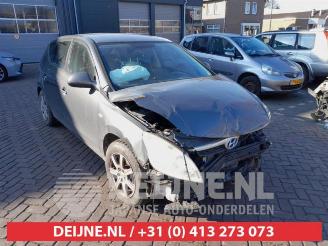 skadebil auto Hyundai I-30 i30 (FD), Hatchback, 2007 / 2011 1.6 CVVT 16V 2007/11