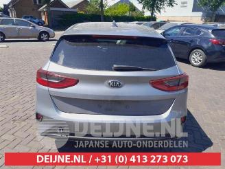 Kia Cee d Ceed (CDB5/CDBB), Hatchback 5-drs, 2018 1.6 CRDi 16V 136 picture 6