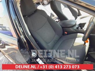 Toyota Rav-4 RAV4 (A5), Terreinwagen, 2018 2.5 Hybrid 16V AWD picture 16