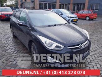 Vrakbiler auto Hyundai I-40 i40 CW (VFC), Combi, 2011 / 2019 1.7 CRDi 16V 2014/1