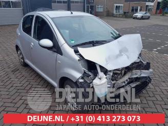 Vrakbiler auto Toyota Aygo Aygo (B10), Hatchback, 2005 / 2014 1.0 12V VVT-i 2008/9