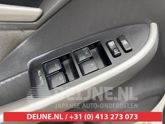 Toyota Prius Prius (ZVW3), Hatchback, 2009 / 2016 1.8 16V picture 14