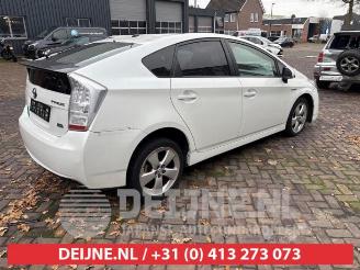 Toyota Prius Prius (ZVW3), Hatchback, 2009 / 2016 1.8 16V picture 6