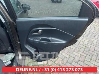 Kia Rio Rio III (UB), Hatchback, 2011 / 2017 1.2 CVVT 16V picture 23