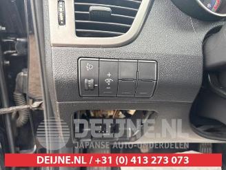 Hyundai I-30 i30 (GDHB5), Hatchback, 2011 1.4 16V picture 17