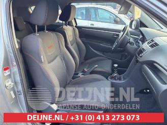 Suzuki Swift Swift (ZA/ZC/ZD), Hatchback, 2010 / 2017 1.6 Sport VVT 16V picture 27