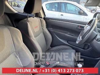 Suzuki Swift Swift (ZA/ZC/ZD), Hatchback, 2010 / 2017 1.6 Sport VVT 16V picture 29