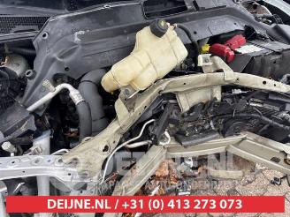 Nissan Pulsar Pulsar (C13), Hatchback, 2013 1.2 DIG-T 16V picture 29