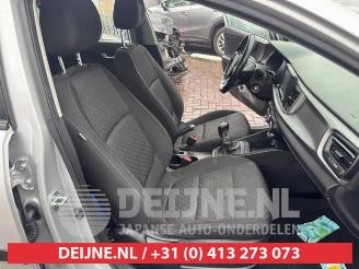 Kia Rio Rio IV (YB), Hatchback, 2017 1.0i T-GDi 100 12V picture 24
