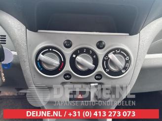 Suzuki Alto Alto, Hatchback 5-drs, 2009 1.0 12V picture 12