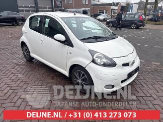 Dezmembrări autoturisme Toyota Aygo Aygo (B10), Hatchback, 2005 / 2014 1.0 12V VVT-i 2009/11