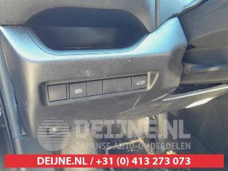 Toyota Rav-4 RAV4 (A5), Terreinwagen, 2018 2.5 Hybrid 16V picture 19