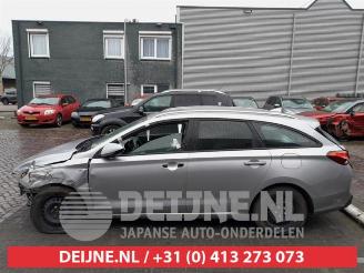 Hyundai I-30 i30 Wagon (PDEF5), Combi, 2017 1.5 DPi 16V picture 4