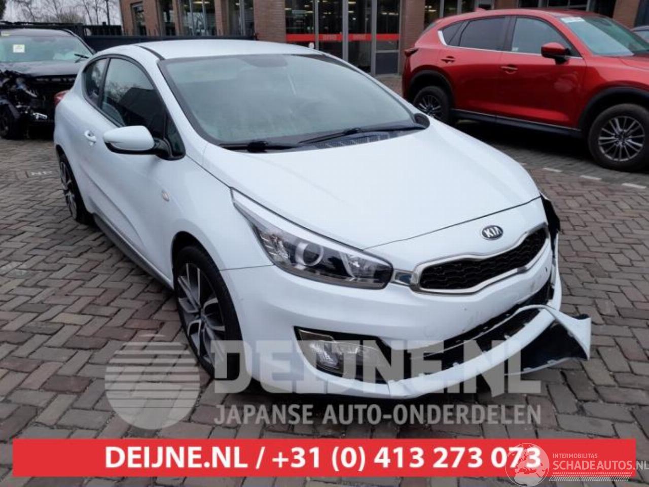 Kia Pro cee d Pro cee'd (JDB3), Hatchback 3-drs, 2013 / 2018 1.4i 16V CVVT