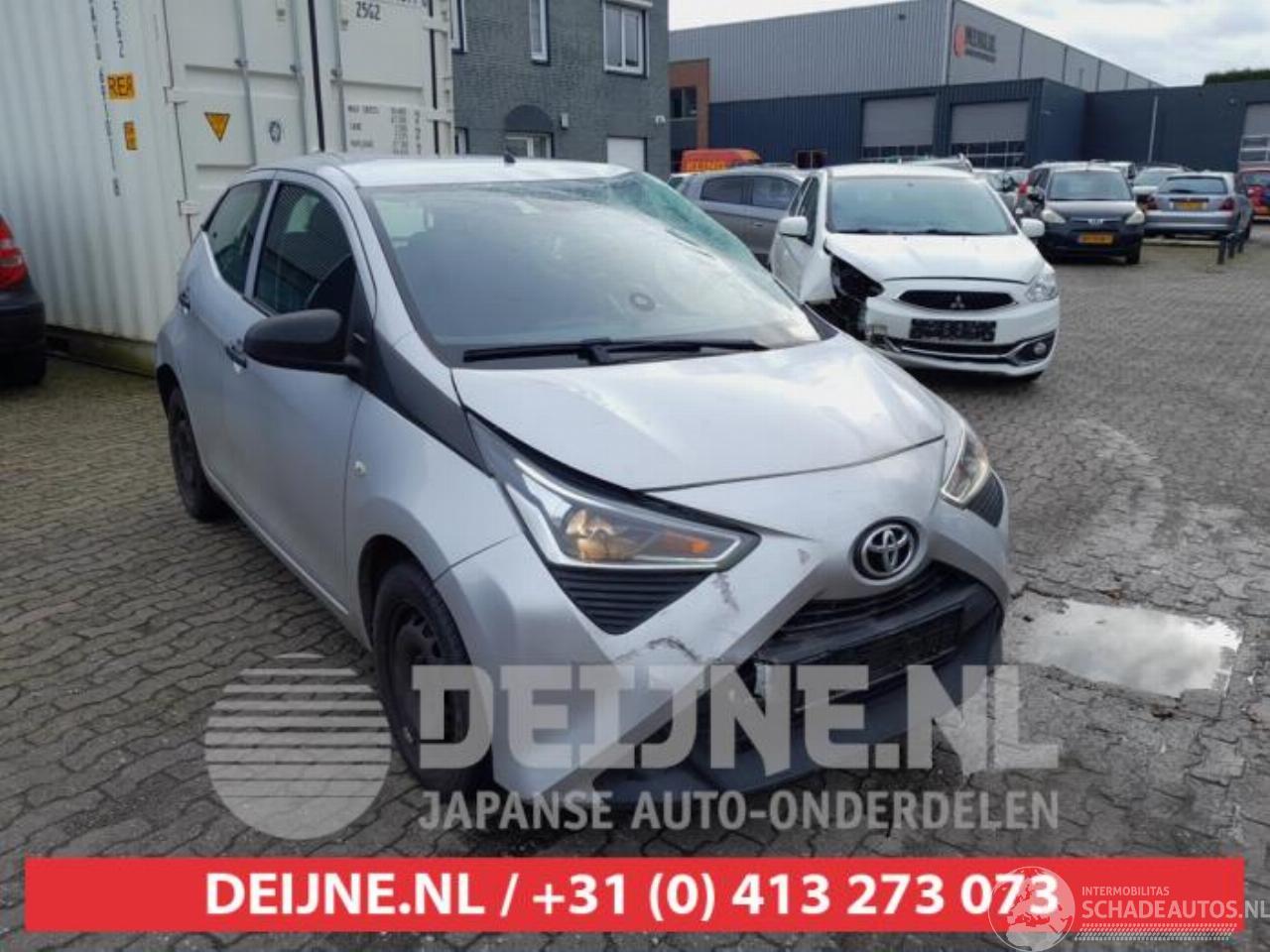 Toyota Aygo Aygo (B40), Hatchback, 2014 1.0 12V VVT-i