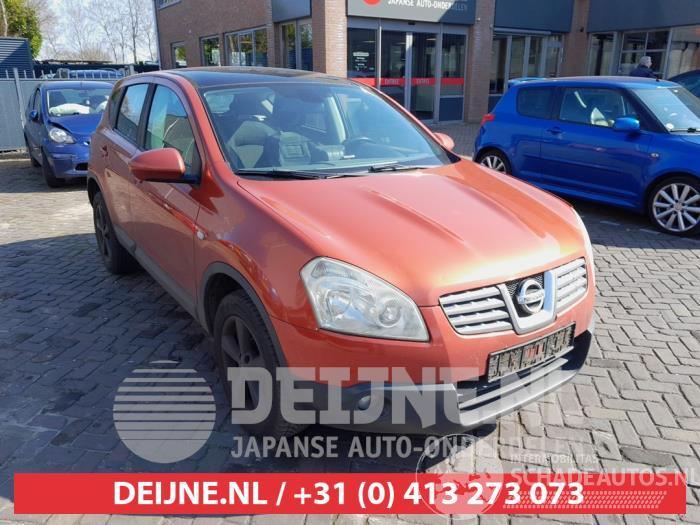 Nissan Qashqai Qashqai (J10), SUV, 2007 / 2014 2.0 16V 4x4