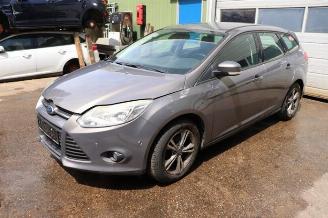 Uttjänta bilar auto Ford Focus Focus 3 Wagon, Combi, 2010 / 2020 1.0 Ti-VCT EcoBoost 12V 125 2013/2