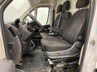 Peugeot Boxer 2.2 HDI L2H2 Airco picture 9