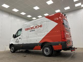 Mercedes Sprinter 317 CDI Autom. L2H2 Navi Airco picture 3