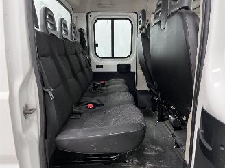 Peugeot Boxer 35 2.2 BlueHDI 121kw Pick-Up Airco picture 10