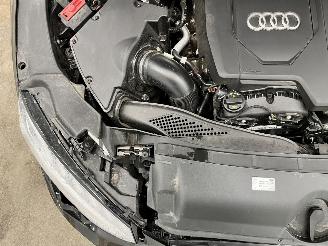 Audi A4 Avant 45 TFSI Quattro S-Tronic S-Line Panoramadak picture 18