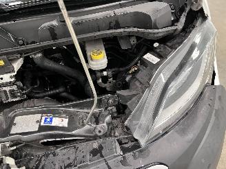 Peugeot Boxer 2.2 BlueHDI L2H2 Navi Airco picture 15