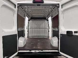 Peugeot Boxer 2.2 BlueHDI L2H2 Navi Airco picture 7