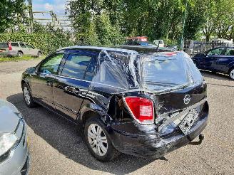 Opel Astra 1.9dti picture 3